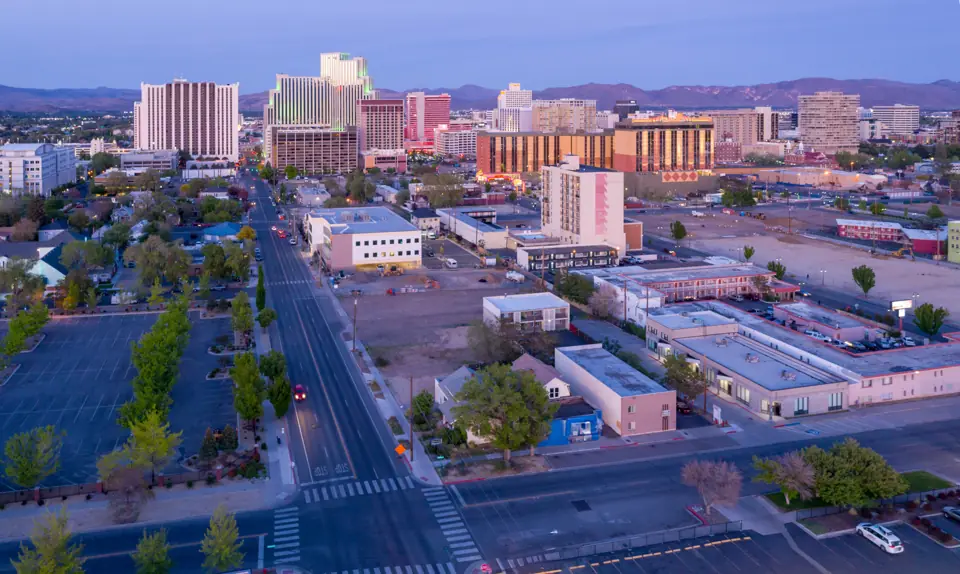 Reno Arch by day / downtown Virginia St